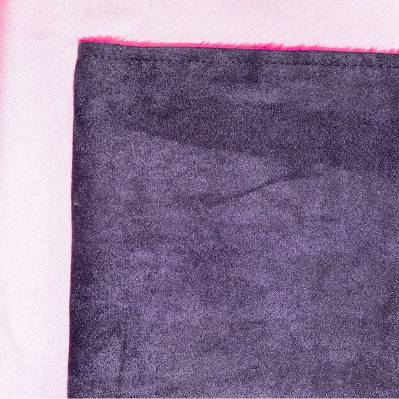 Hot Pink Pet Velour Sling Carrier Knapsack Blanket Reversible Black Faux Fur - Picture 9 of 13